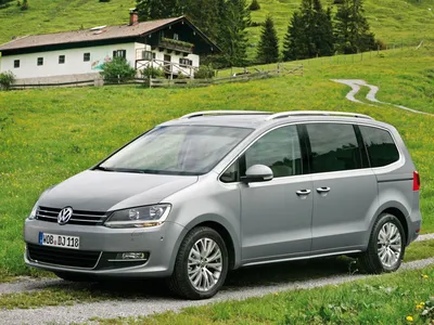 Сравнение Volkswagen Passat и Volkswagen Sharan по характеристикам,  стоимости покупки и обслуживания. Что лучше - Фольксваген Пассат или  Фольксваген Шаран