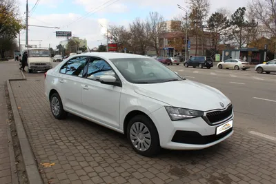 Skoda Rapid 2014 Код товара: 40431 купить в Украине, Автомобили Skoda Rapid  цена на транспортные средства в сети автосалонов, продажа подержанных авто  в Autopark