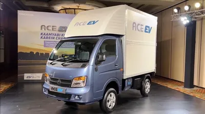 Новый грузовик TATA Ultra - Комплексные грузоперевозки автоцистернами и  евро-фурами по России и СНГ в Екб.