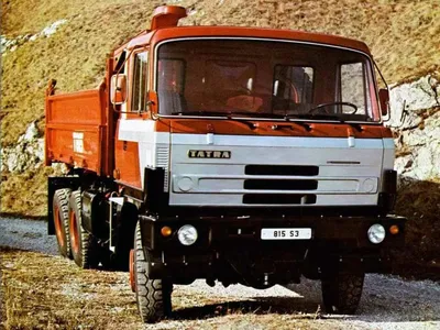 Современный грузовой автомобиль…» — создано в Шедевруме
