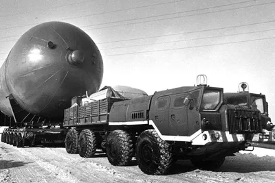 Предок \"Урагана\": В 1959 году в Минске построили ракетный тягач МАЗ-537 -  Российская газета