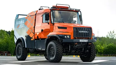 Урал» показал свой самый крутой грузовик — он должен дать бой гоночным  КамАЗам