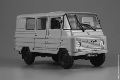 Сборная модель Польский автомобиль ZUK A15 van