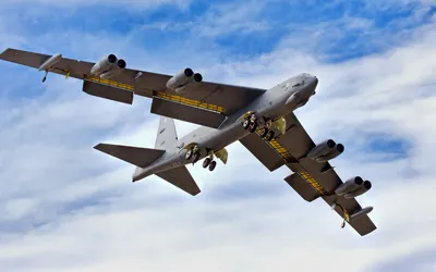 От Вьетнама до ИГ США впервые за 13 лет применили стратегические  бомбардировщики B-52 — Meduza
