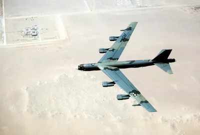 Крушение бомбардировщика B-52 с термоядерным оружием - Знаменательное  событие