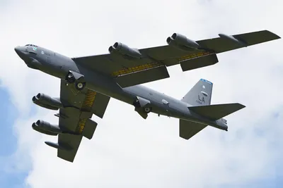 Модель самолета американского стратегического бомбардировщика Боинг Б-52  масштаб 1:200 (ID#1931035953), цена: 2000 ₴, купить на Prom.ua