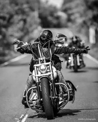 Фото байкеров на спортивных мотоциклах: скачать бесплатно в хорошем качестве