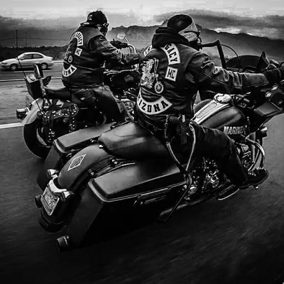 Скачай фото байкерских мотоциклов: Варианты в JPG, PNG, WebP
