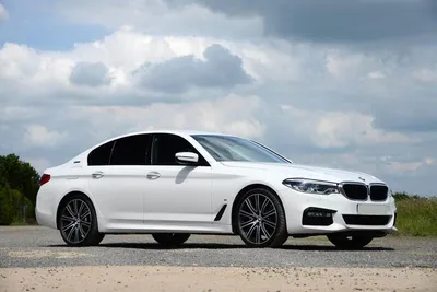 BMW 5 series (G30) 3.0 дизельный 2019 | Белая сучка на DRIVE2