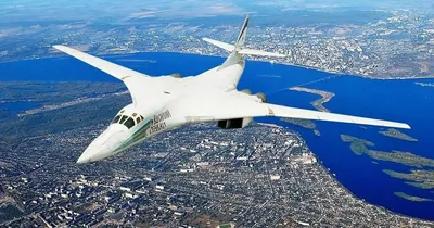 Сверхзвуковой бомбардировщик Ту-160 «Белый лебедь». Инфографика