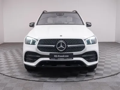 Наклейка белый Mercedes Benz с …» — создано в Шедевруме