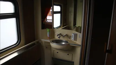 Как улучшить туалеты в поездах - BBC News Україна