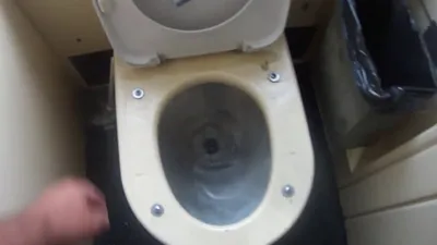 Туалет-будуар»: санузел поезда «Укрзализныци» «шедеврально» украсили:  читать на Golos.ua