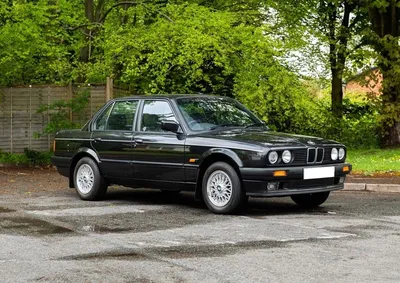 Продажа авто BMW 7-Series 1991 года в Санкт-Петербурге, Продам Bmw 735 e32,  3.4 л., бензин, автоматическая коробка передач, синий, 735i AT Catalyst  Special Equipment