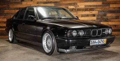 BMW M5 1991 года оценили почти в 35 000 долларов