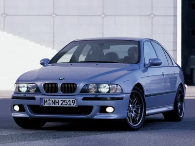 BMW 7-Series 1998 года выпуска для рынка США. Фото 1. VERcity