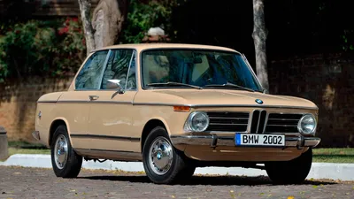 Whispering Bomb: The BMW 2002 | Articles | Classic Motorsports