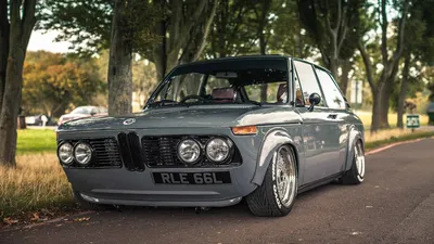 BF Review: 1976 BMW 2002 (Our New Baseline) - BimmerFile
