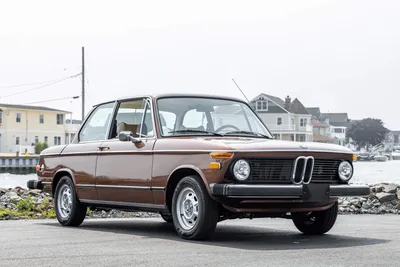 Is This The Perfect Roundie? An Upgraded 1972 BMW 2002