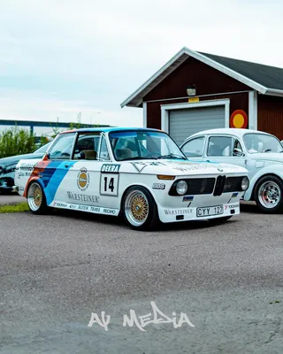 MODIFIED BMW 2002: OLD-SCHOOL RULES | Fast Car