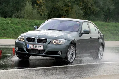 BMW 3 E90: характеристики, отзывы, цены