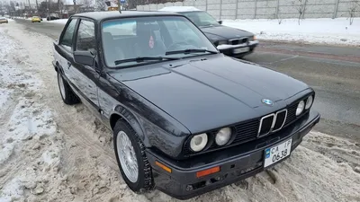 BMW 3-Series 1986 г., 2 литра, Занимаясь разборкой БМВ с 1998 года, тип  кузова Е-30, механика, расход 8-10л/100км., бензин