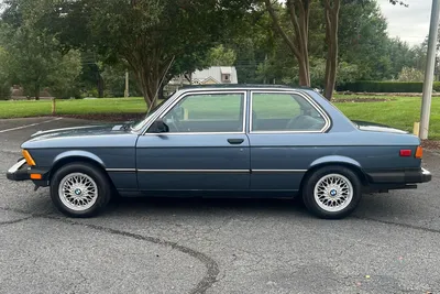 Hemmings Find of the Day: 1983 BMW 320i | Hemmings