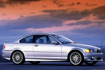 File:1999-2000 BMW 323Ci (E46) coupe 01.jpg - Wikipedia