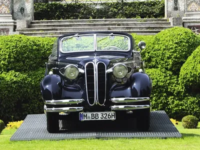 The BMW 326, categorized as a mid-sized sedan, was manufactured between  1936 and 1941. This model marked BMW's initial venture into… | Instagram