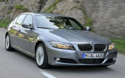 BMW 3 Series 2022 Drive Car of the Year Medium Luxury Car - Drive