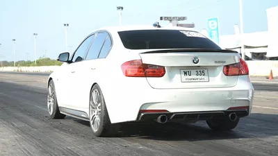 Cars From A Woman's Perspective: The 2011 BMW 335i Means Business - 303  Magazine