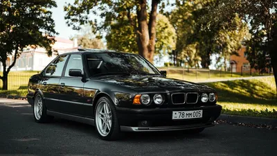 Живая» BMW E34 недорого. Во сколько сейчас оценивают «баварца»?