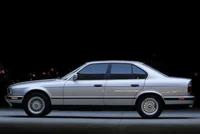 BMW M5 (1988-1995) технические характеристики, обзор с фотографиями