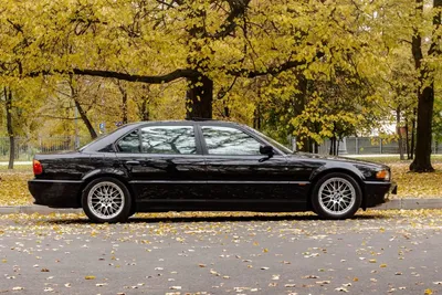 BMW 7 серии 3 поколение (E38) - технические характеристики, модельный ряд,  комплектации, модификации, полный список моделей БМВ 7 серии