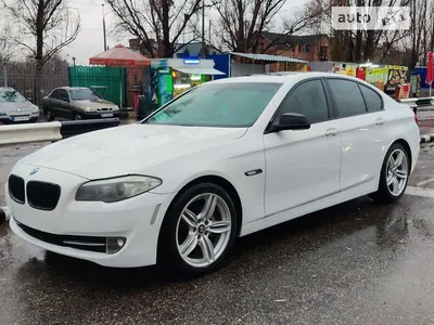 Купить BMW 5 серии 2011 года с пробегом за 1830000 рублей | VIN -  WBAFV310*0C****01, цвет кузова Черный