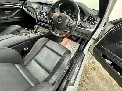 Купить бу BMW 5 серии 520i 2.0 AT (184 л.с.) 2011 года с пробегом в Москве  — автосалон «Автоградъ»