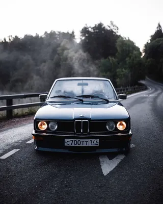 BMW 518 1981 года выпуска. Фото 1. VERcity