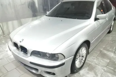 БМВ Е39 2,5 тдс на части BMW E39 525 2,5 tds BMW 525 2,5 dts 143 к.с. Седан  Дизел 1998 год..