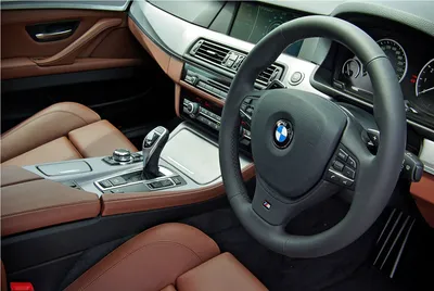 2016 BMW 5 Series 528i 4dr Sedan - Research - GrooveCar