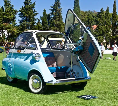 File:BMW Isetta 600 (29933911206).jpg - Wikimedia Commons