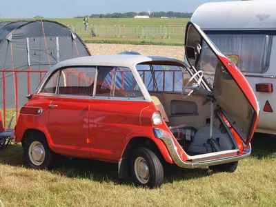 Curbside Classic: 1959 BMW 600 - The Isetta Stretch - Curbside Classic