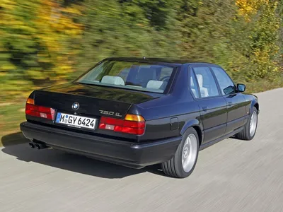BMW 7-Series 1986, 1987, 1988, 1989, 1990, седан, 2 поколение, E32  технические характеристики и комплектации