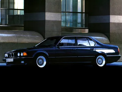 Невостребованное наследство: BMW 7 Series (E32) почти без пробега  выставлена на аукцион | Курский автомобильный портал NewAuto46.ru