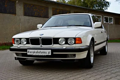 BMW, которая напугала Mercedes-Benz: все таланты 7 серии с мотором V16 -  читайте в разделе Подборки в Журнале Авто.ру