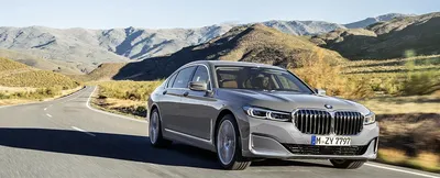 2020 BMW 750i Review: Rolling Rhinoplasty