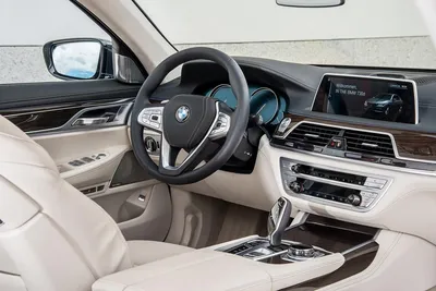 Интерьер салона BMW 7-series (2015-2019). Фото салона BMW 7-series