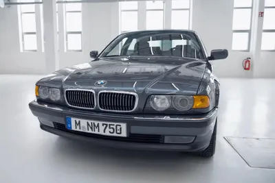 BMW 725, 2.0 l., Седан 2016 m. | Aвтомобили