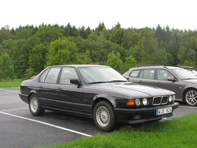 Обзор автомобиля BMW 7 в кузове Е38 — Drive Mania