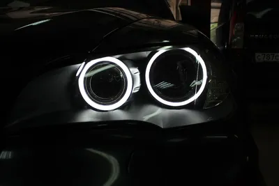 Желтые ангельские глазки для BMW M5 в кузове F90. LED модули.