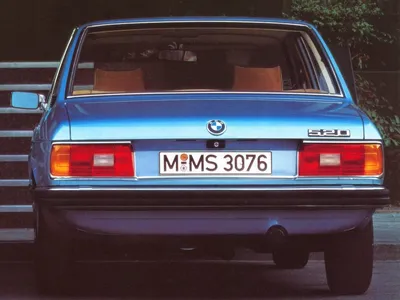 BMW Е12: основателю пятой серии — 50 лет. Спорт-Экспресс